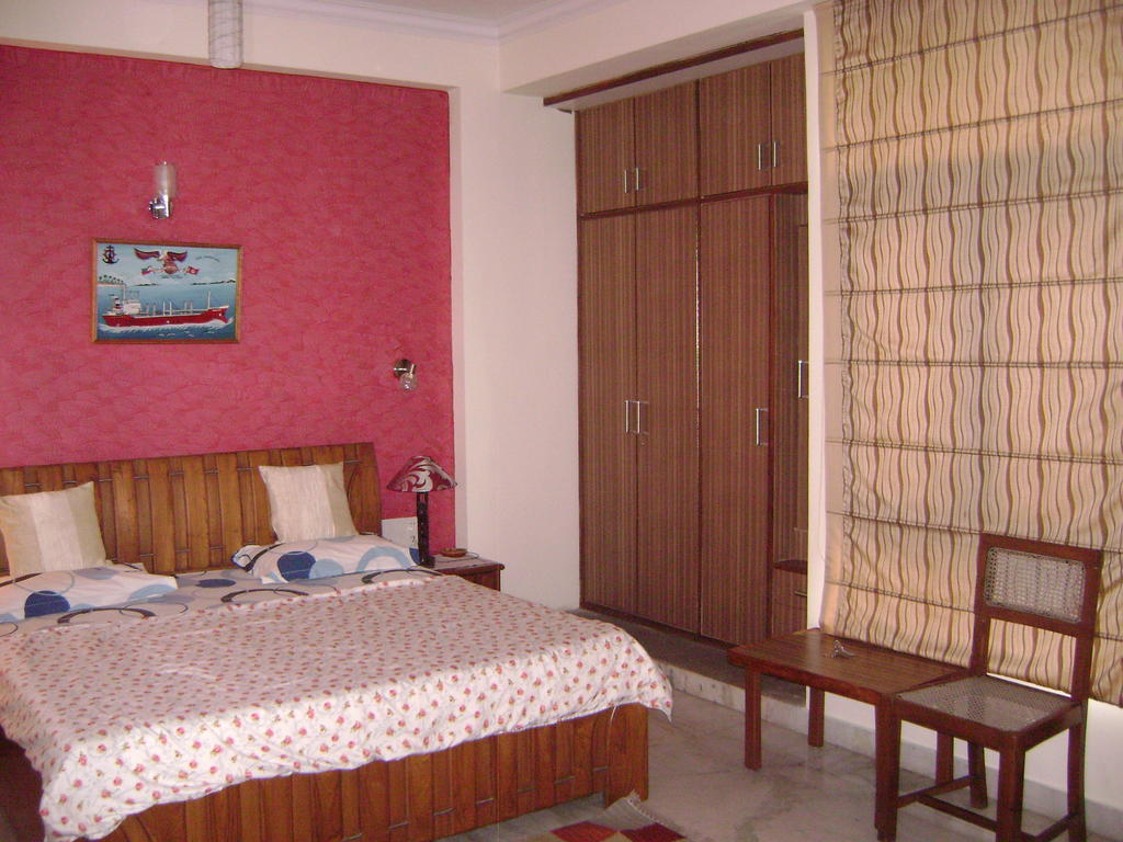 Sabs Bed And Breakfast New Delhi Chambre photo