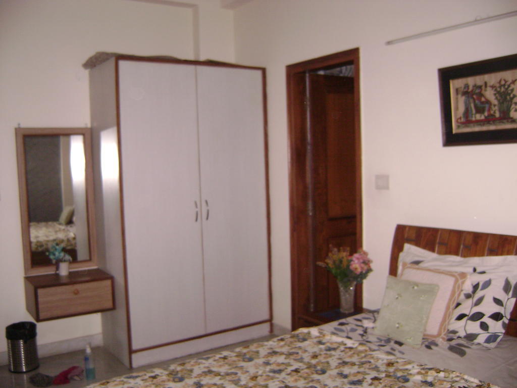 Sabs Bed And Breakfast New Delhi Chambre photo