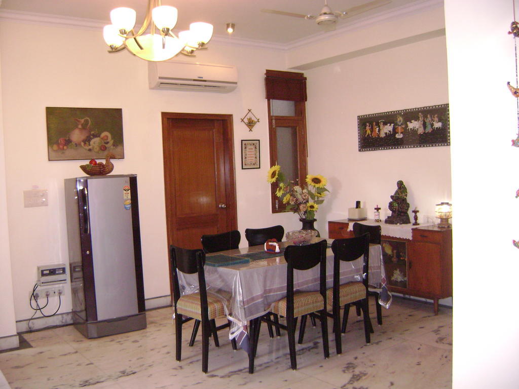 Sabs Bed And Breakfast New Delhi Extérieur photo