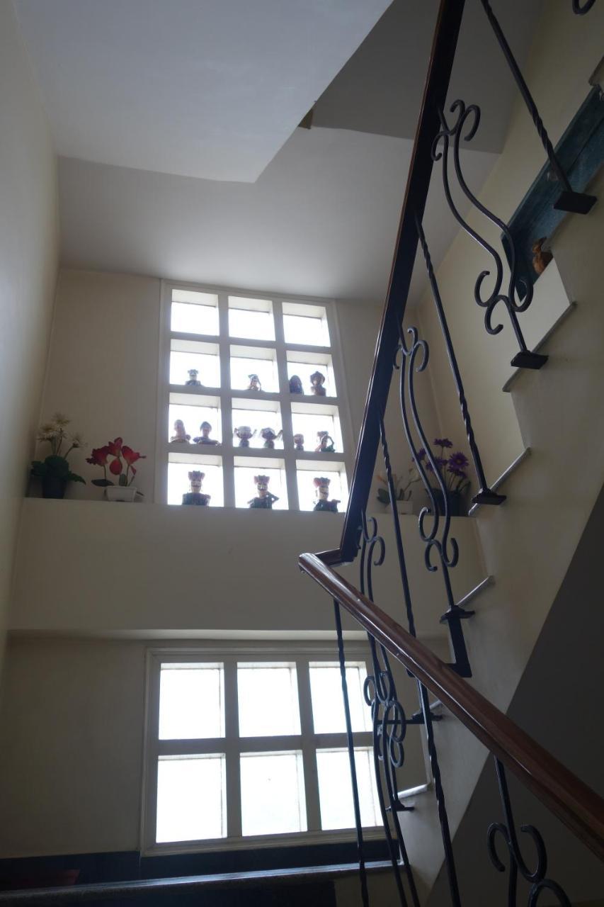 Sabs Bed And Breakfast New Delhi Extérieur photo